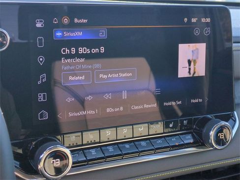 Used 2026 Chevrolet Colorado ZR2 w/ Technology Package image 16