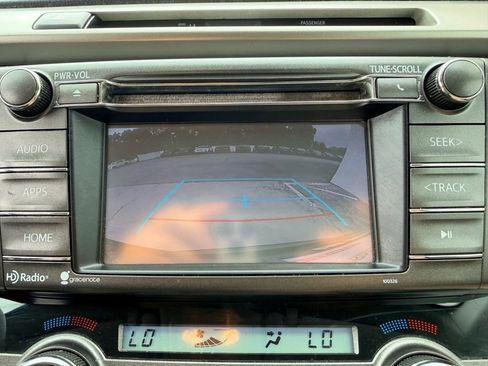 Used 2015 Toyota RAV4 XLE FWD image 20