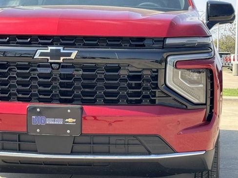 New 2026 Chevrolet Suburban LS w/ LS Custom Edition RWD image 9