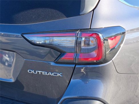 Used 2023 Subaru Outback Premium image 13