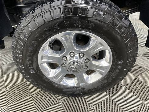 Used 2019 RAM 3500 Big Horn image 5