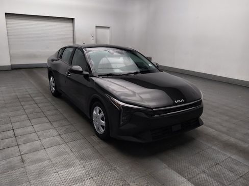 Used 2025 Kia K4 FWD image 13