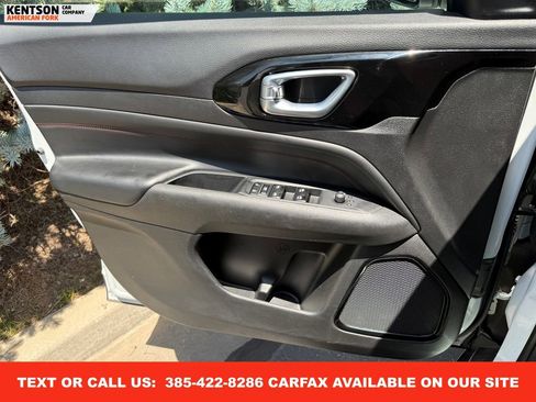 Used 2023 Jeep Compass Trailhawk image 22