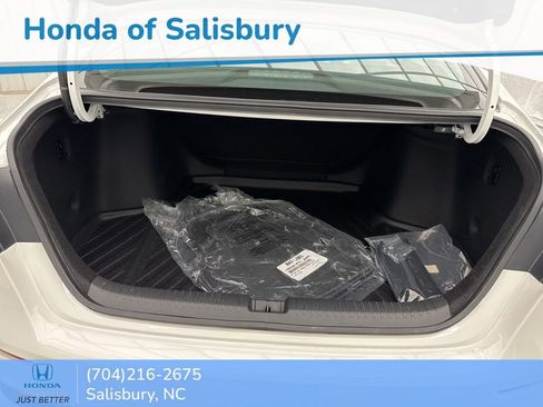 Certified 2024 Honda Accord LX image 9