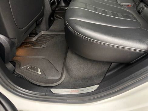 Used 2021 BMW X5 xDrive40i image 16