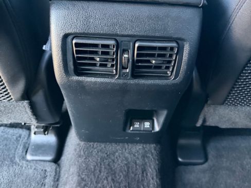 Used 2022 Toyota 4Runner SR5 Premium image 11