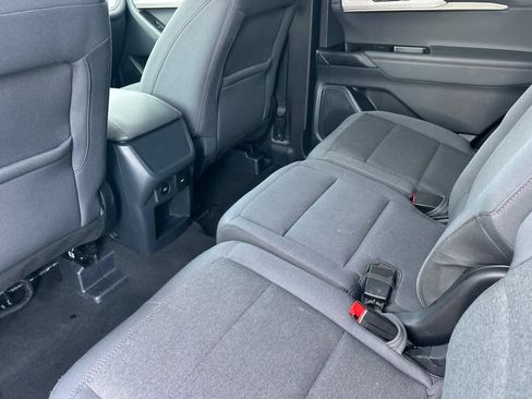 Certified 2025 Ford Explorer Active image 4