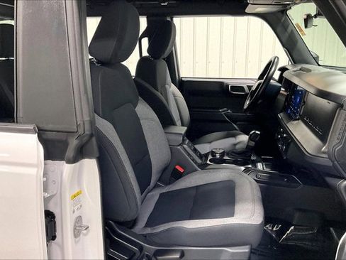 Used 2025 Ford Bronco Big Bend image 7
