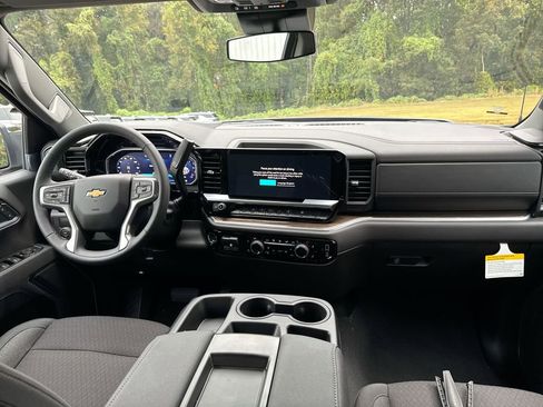 New 2026 Chevrolet Silverado 1500 LT RWD image 30