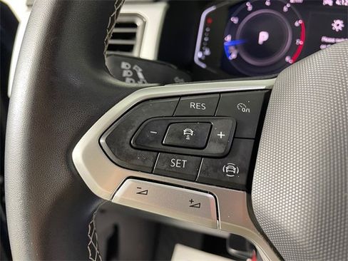 Used 2022 Volkswagen Atlas SE image 12