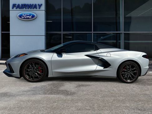 Used 2026 Chevrolet Corvette Stingray Premium Conv w/ Z51 Performance Package RWD image 7