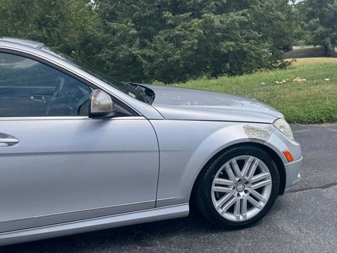 Used 2009 Mercedes-Benz C 300 Sport image 27