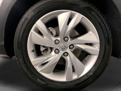 Used 2025 Buick Encore GX Preferred FWD image 9