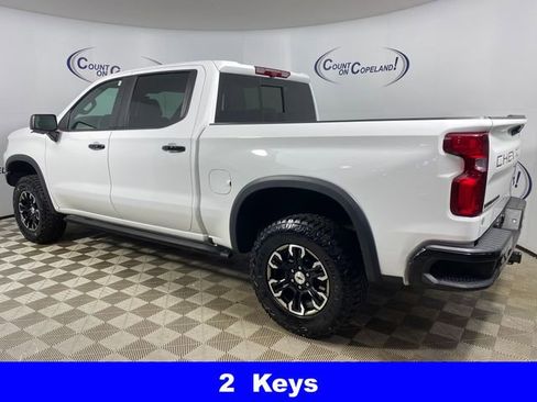 Certified 2023 Chevrolet Silverado 1500 ZR2 w/ Technology Package image 4