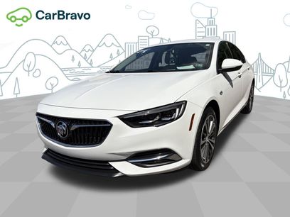 Certified 2019 Buick Regal Preferred w/ Sights and Sounds Package