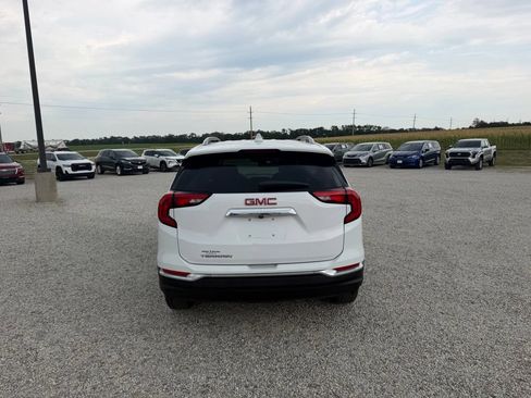Used 2020 GMC Terrain SLT FWD image 4