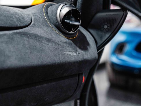 Used 2021 McLaren 765LT RWD image 41