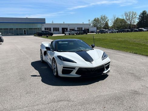 Used 2020 Chevrolet Corvette Stingray Preferred Conv w/ 2LT Preferred Equipment Group RWD image 7