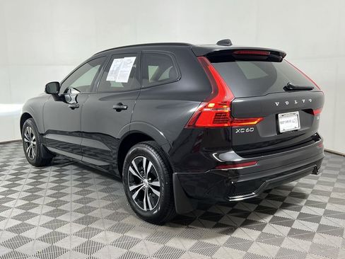 Certified 2025 Volvo XC60 B5 Core w/ Climate Package PRO image 8