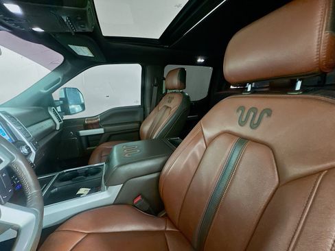 Used 2020 Ford F250 King Ranch w/ King Ranch Ultimate Package AWD/4WD image 21