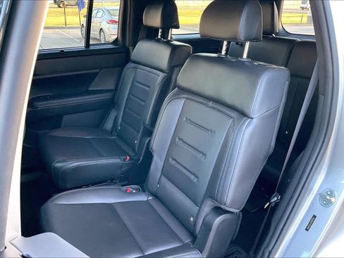 Used 2024 Hyundai Santa Fe Calligraphy image 17