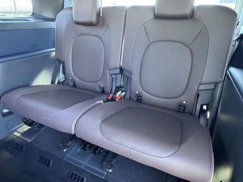 New 2025 Volkswagen ID. Buzz Pro S image 23