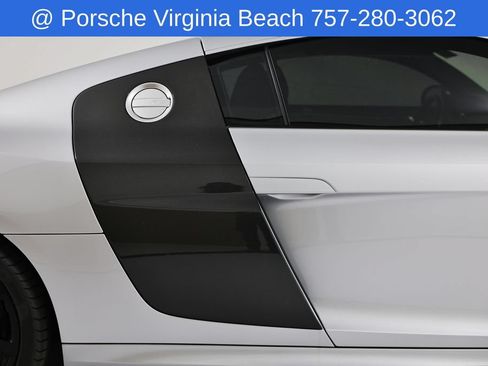 Used 2011 Audi R8 V10 AWD/4WD image 8