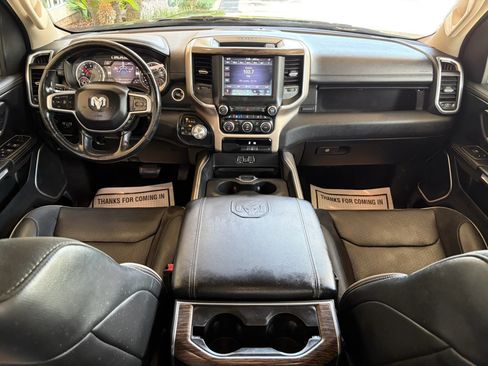 Used 2020 RAM 1500 Laramie AWD/4WD image 23