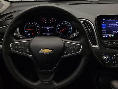 Used 2024 Chevrolet Malibu LS FWD image 22