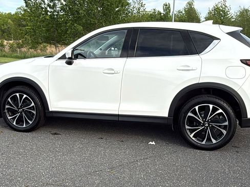 Used 2022 MAZDA CX-5 AWD 2.5 S w/ Premium Plus Pkg image 11