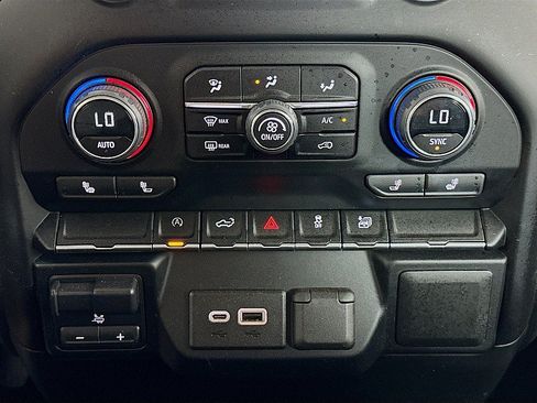 Used 2019 Chevrolet Silverado 1500 RST w/ All-Star Edition AWD/4WD image 15