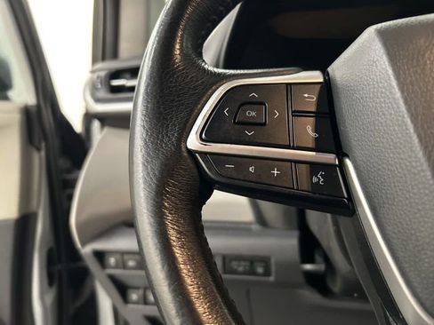Used 2021 Toyota Sienna XLE AWD/4WD image 9