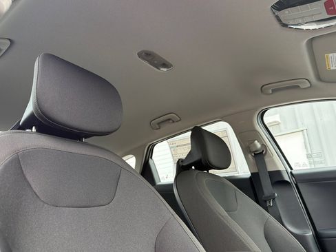 New 2026 Kia K4 FWD image 14