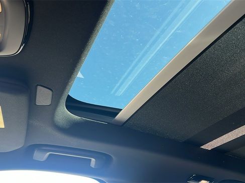 Certified 2023 Volvo XC90 B5 Plus w/ Protection Package image 20