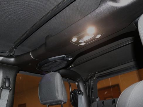 Used 2019 Jeep Wrangler Rubicon image 68