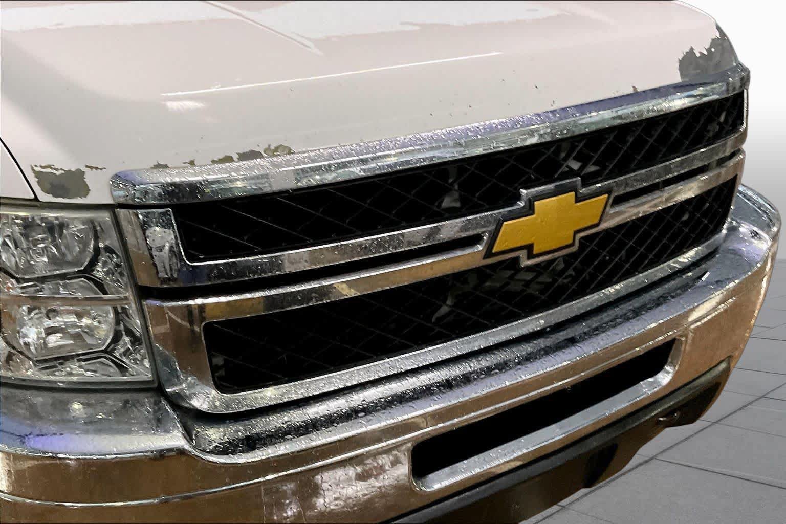 Used 2012 Chevrolet Silverado 2500 LTZ w/ LTZ Plus Package AWD/4WD image 27