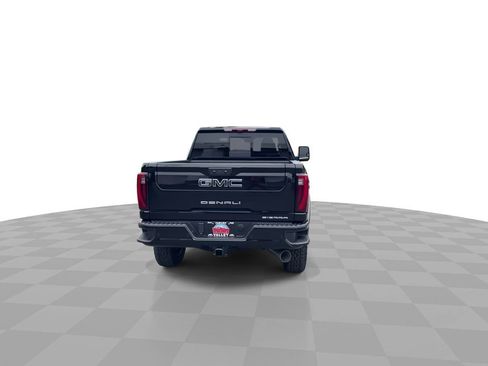 New 2026 GMC Sierra 3500 Denali Ultimate AWD/4WD image 7