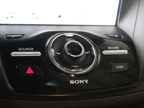 Used 2017 Ford Escape Titanium w/ Equipment Group 301A FWD image 27