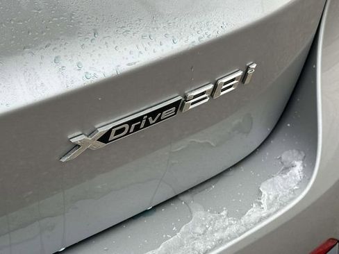 Used 2026 BMW X1 xDrive28i image 16