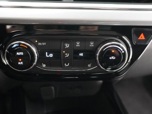 New 2026 Chevrolet Trax LT w/ LT Convenience Package image 26