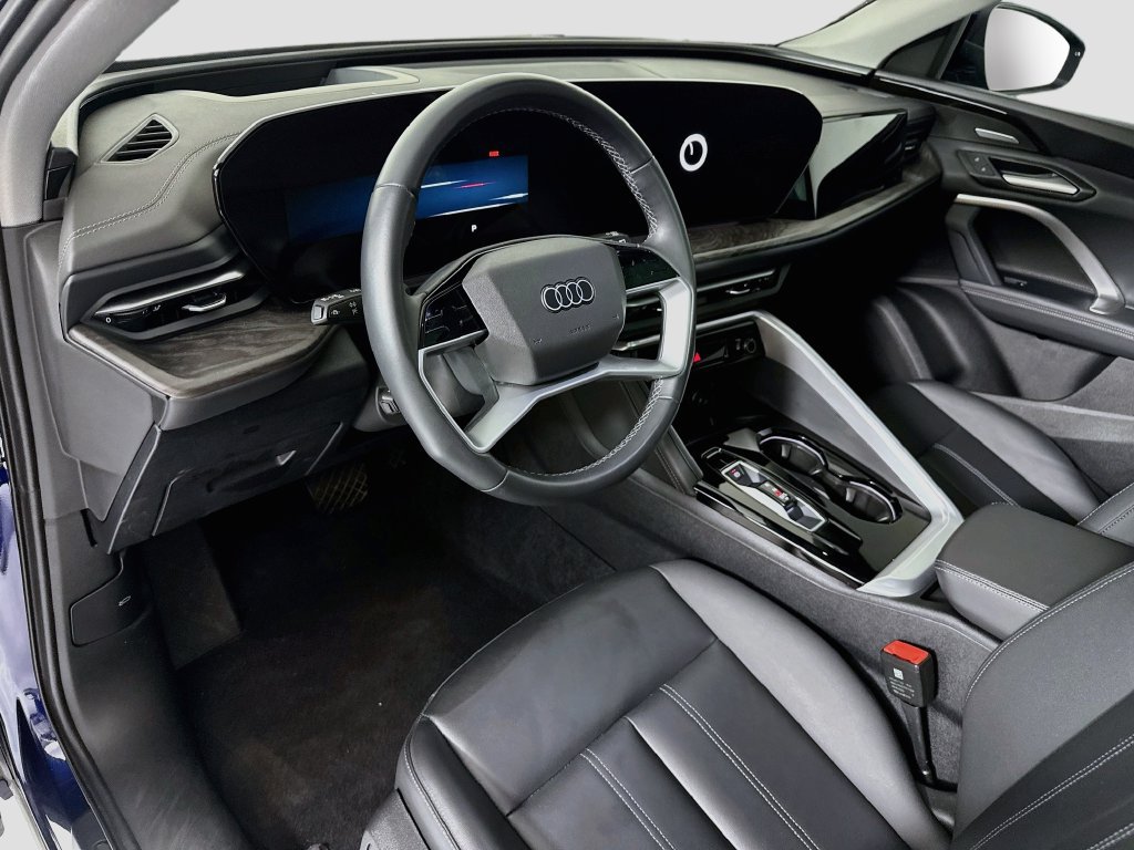 Certified 2025 Audi Q5 Premium w/ Premium Plus AWD/4WD image 9
