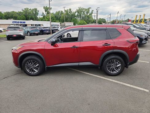 Used 2023 Nissan Rogue S AWD/4WD image 7