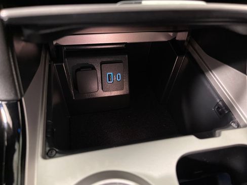 Used 2023 Ford Explorer ST w/ Equipment Group 401A RWD image 30