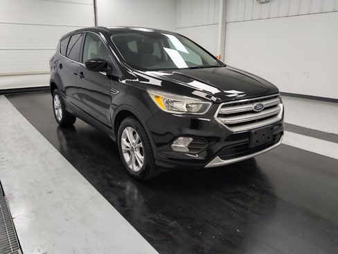 Used 2019 Ford Escape SE FWD image 13