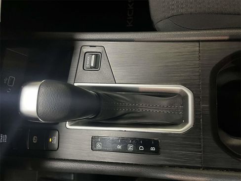 Used 2025 Nissan Kicks S w/ Charging Package image 21