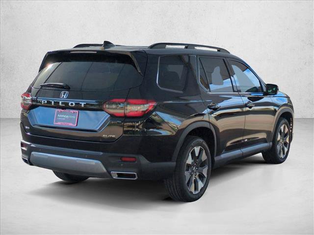 New 2026 Honda Pilot Elite image 2