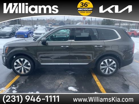 Used 2020 Kia Telluride S w/ S 8 Passenger Seating Package image 8