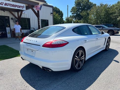Used 2013 Porsche Panamera image 3