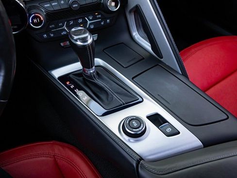 Used 2017 Chevrolet Corvette Z06 image 12