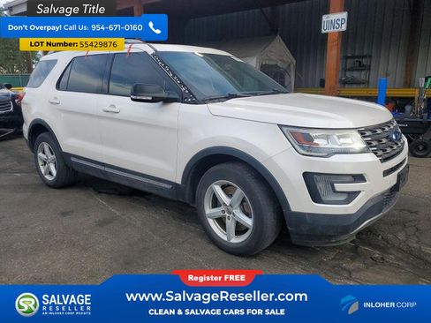 Used 2016 Ford Explorer XLT w/ Equipment Group 202A AWD/4WD image 5